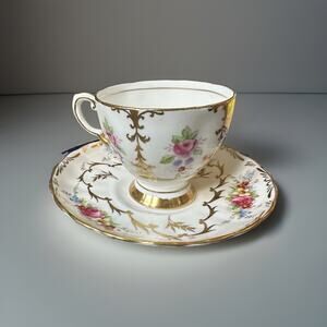 Tuscan Bone China ROSE FLORAL Gilded Footed Cup & Royal Chelsea Saucer EUC